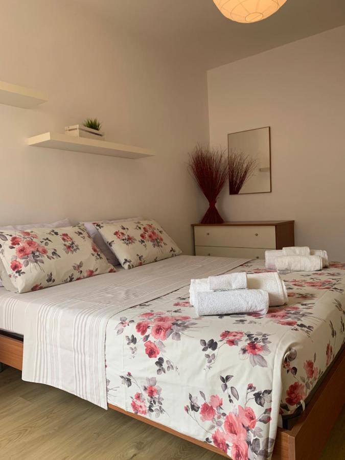 Clo Apartment Toscolano Maderno Exteriör bild